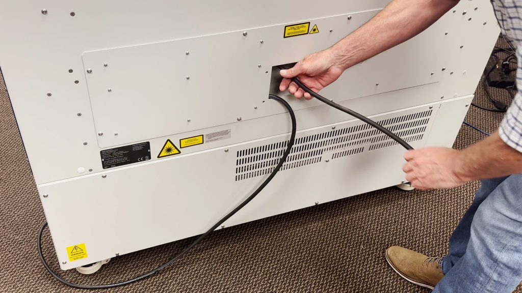 220VAC Power Connections: Core End Type and Photo